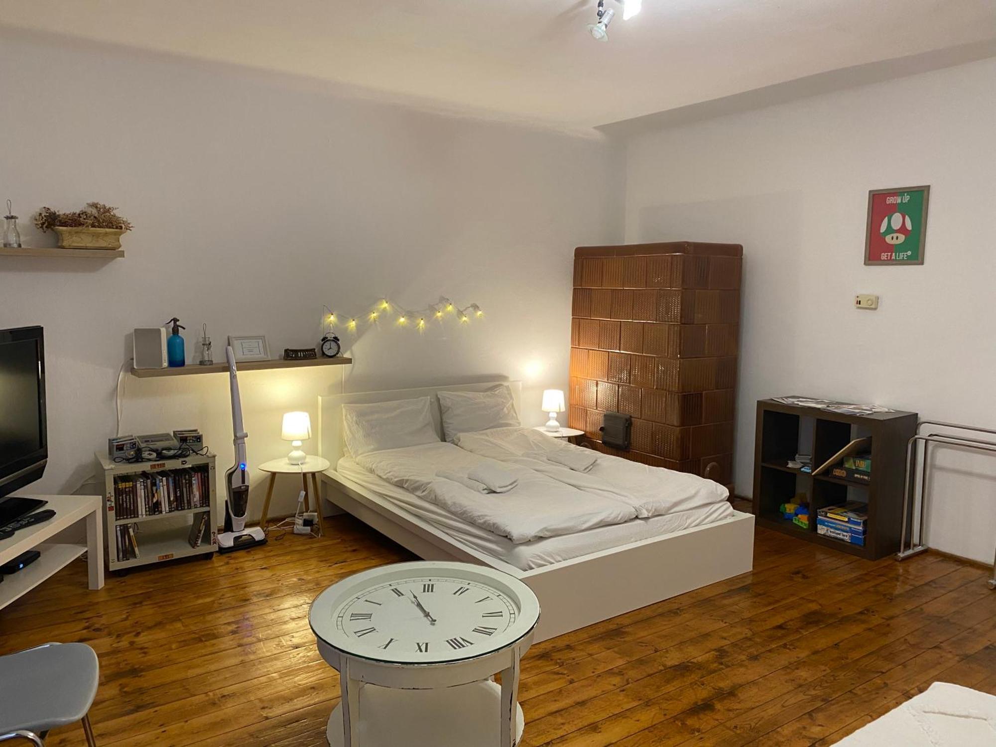 Majolika Haz Apartment Sopron Ngoại thất bức ảnh