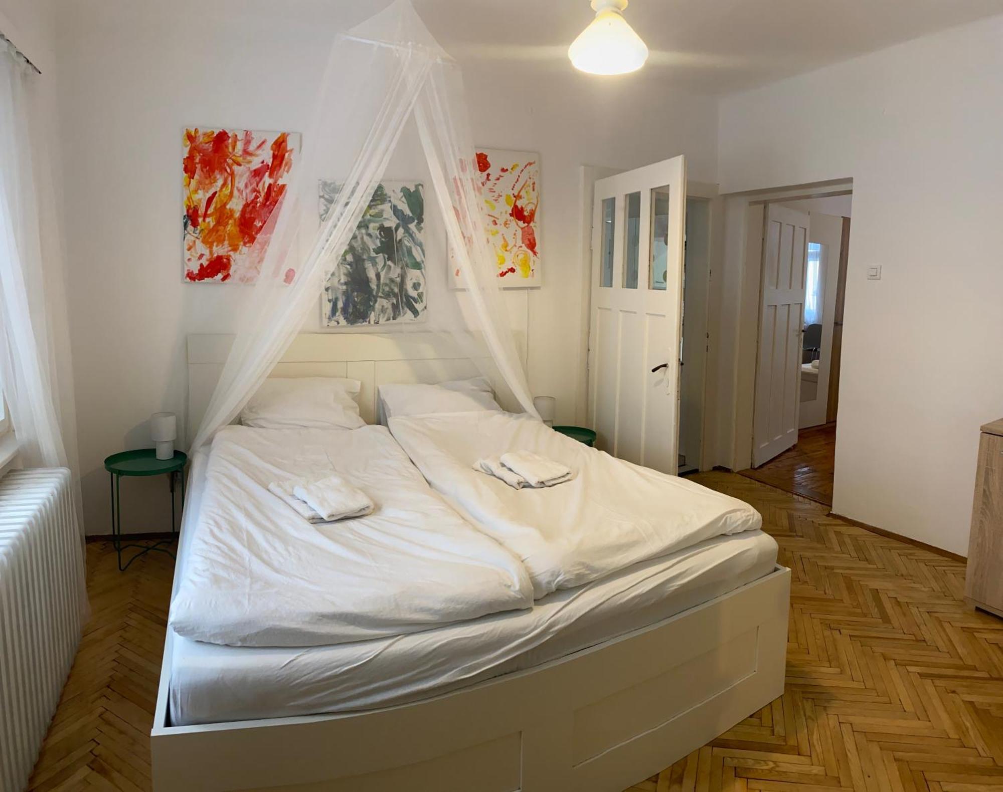 Majolika Haz Apartment Sopron Ngoại thất bức ảnh